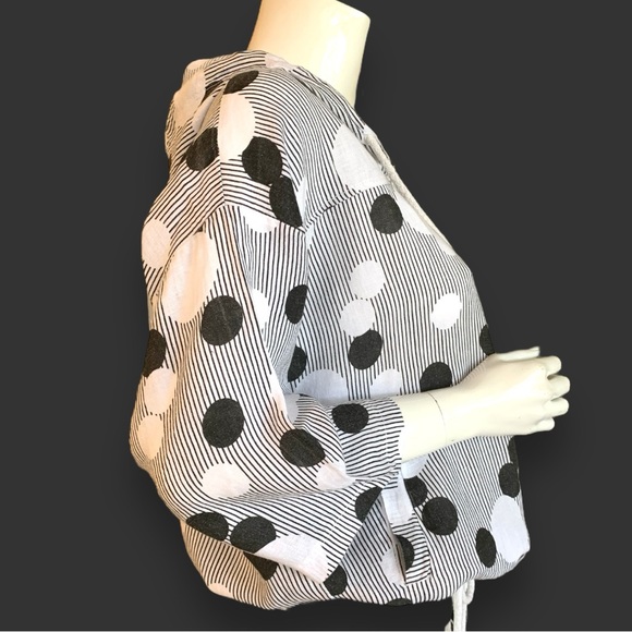 LIABELLA BLACK/WHITE LINEN HOODED ZIP FRONT TOP. WOMEN’S SIZE XXL - Picture 4 of 7